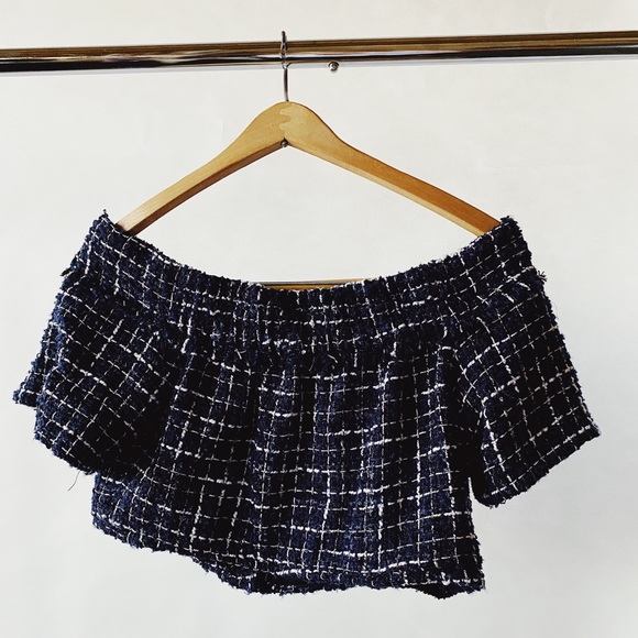 Grace Kelly - Tweed Off-Shoulder Top - NWT - Picture 8 of 8